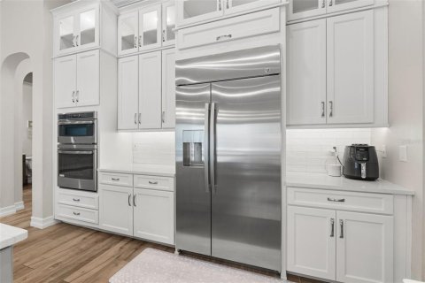 Villa ou maison à vendre à Odessa, Floride: 4 chambres, 324.04 m2 № 2238254 - photo 13
