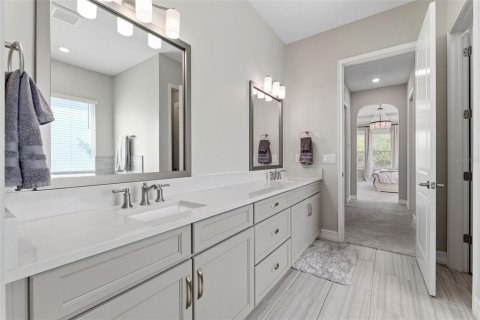 Villa ou maison à vendre à Odessa, Floride: 4 chambres, 324.04 m2 № 2238254 - photo 27