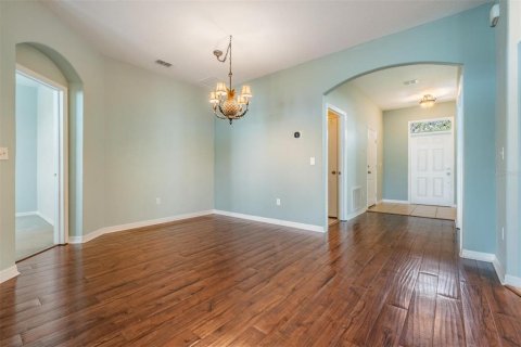 House in San Antonio, Florida 3 bedrooms, 145.21 sq.m. № 1873173 - photo 16