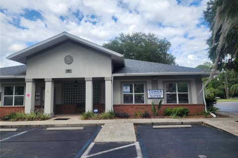Propiedad comercial en Gainesville, Florida 196.02 m2 № 2280311