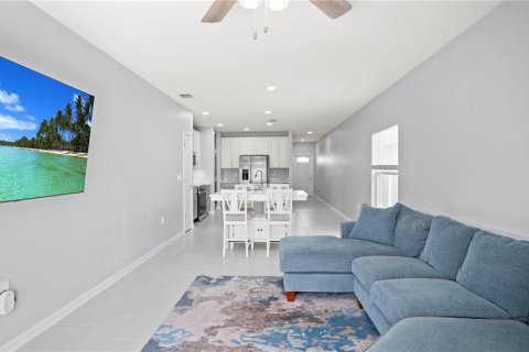 Villa ou maison à vendre à Groveland, Floride: 3 chambres, 135.73 m2 № 2413448 - photo 18