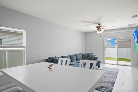 Villa ou maison à vendre à Groveland, Floride: 3 chambres, 135.73 m2 № 2413448 - photo 15