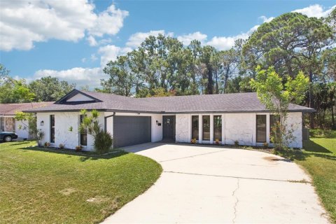 Casa en venta en New Port Richey, Florida, 3 dormitorios, 159.23 m2 № 1893693 - foto 29