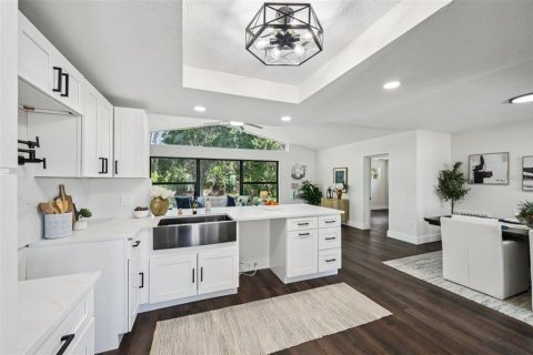 Casa en venta en New Port Richey, Florida, 3 dormitorios, 159.23 m2 № 1893693 - foto 6