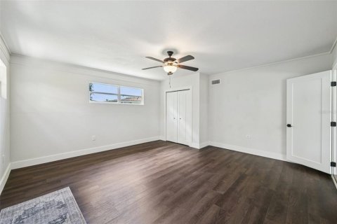 Casa en venta en New Port Richey, Florida, 3 dormitorios, 159.23 m2 № 1893693 - foto 20