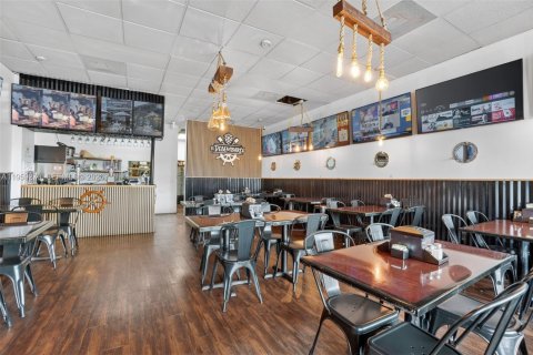 Immobilier commercial à Fort Lauderdale, Floride № 2017637