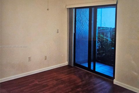 Copropriété à louer à Plantation, Floride: 2 chambres, 112.41 m2 № 2432303 - photo 17