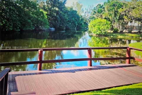 Copropriété à louer à Plantation, Floride: 2 chambres, 112.41 m2 № 2432303 - photo 30