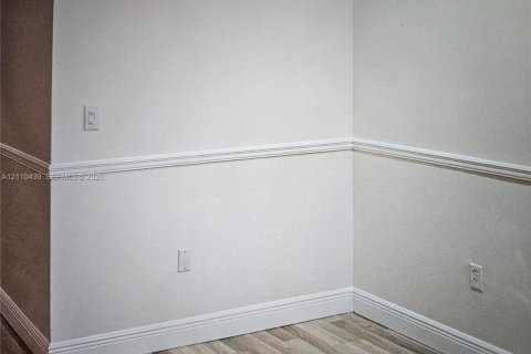 Copropriété à louer à Plantation, Floride: 2 chambres, 112.41 m2 № 2432303 - photo 16