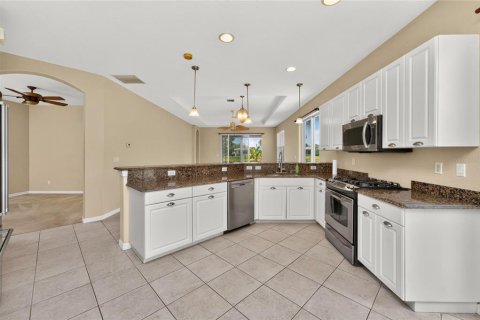 Купить виллу или дом в Лорел, Флорида 7 комнат, 156.35м2, № 2196047 - фото 16