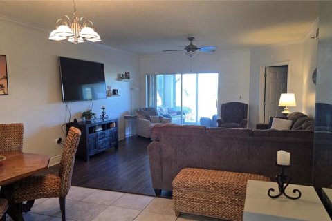 Copropriété à louer à Palmetto, Floride: 2 chambres, 116.69 m2 № 2097955 - photo 15