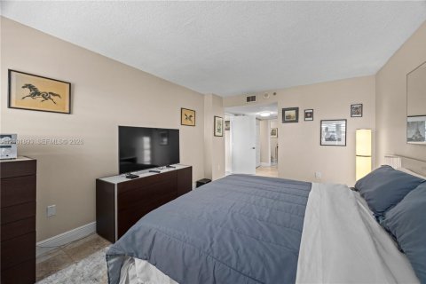 Condominio en venta en Hollywood, Florida, 2 dormitorios, 145.86 m2 № 2404212 - foto 11