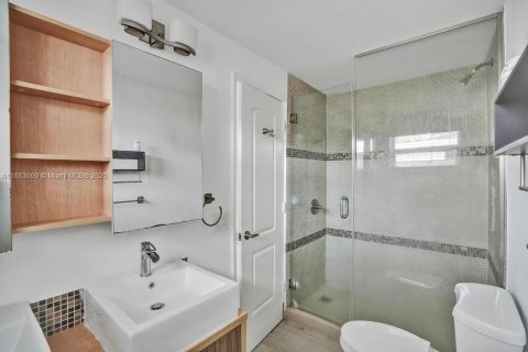 Villa ou maison à vendre à Fort Lauderdale, Floride: 4 chambres, 184.41 m2 № 1939312 - photo 20