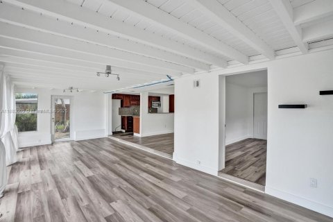 Villa ou maison à vendre à Fort Lauderdale, Floride: 4 chambres, 184.41 m2 № 1939312 - photo 6