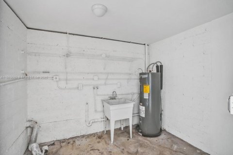 Villa ou maison à vendre à Fort Lauderdale, Floride: 4 chambres, 184.41 m2 № 1939312 - photo 29