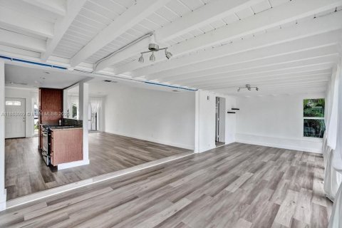 Villa ou maison à vendre à Fort Lauderdale, Floride: 4 chambres, 184.41 m2 № 1939312 - photo 8