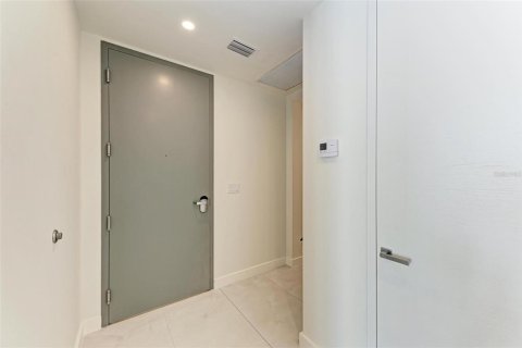 Condominio en alquiler en Sarasota, Florida, 3 dormitorios, 214.98 m2 № 1640782 - foto 16