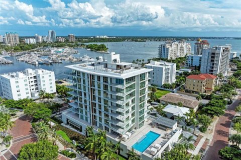Condominio en alquiler en Sarasota, Florida, 3 dormitorios, 214.98 m2 № 1640782 - foto 5