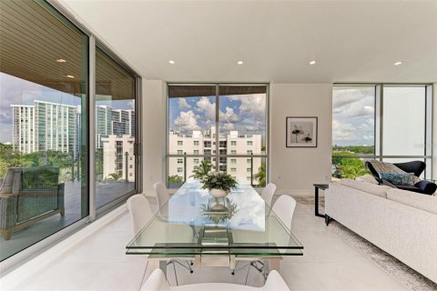 Condominio en alquiler en Sarasota, Florida, 3 dormitorios, 214.98 m2 № 1640782 - foto 30