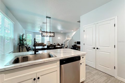 House in Casselberry, Florida 4 bedrooms, 182.83 sq.m. № 1844607 - photo 17