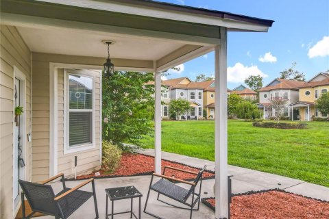 House in Casselberry, Florida 4 bedrooms, 182.83 sq.m. № 1844607 - photo 3