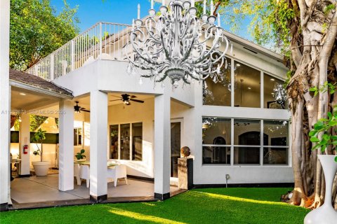 Propiedad comercial en venta en Hollywood, Florida, 333.61 m2 № 2025266 - foto 3