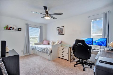 House in Oviedo, Florida 4 bedrooms, 262.91 sq.m. № 2342370 - photo 25