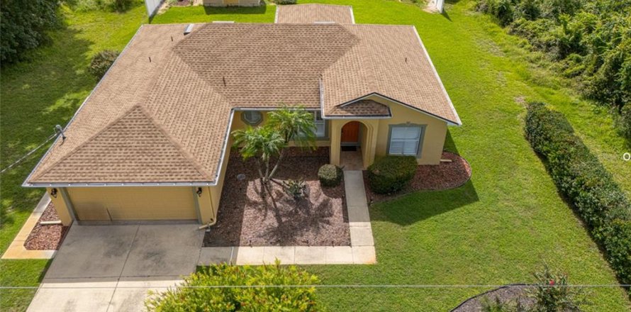 House in Palm Coast, Florida 3 bedrooms, 150.69 sq.m. № 1883237