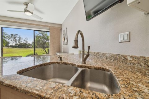 Casa en venta en Wesley Chapel, Florida, 3 dormitorios, 191.66 m2 № 2102134 - foto 21