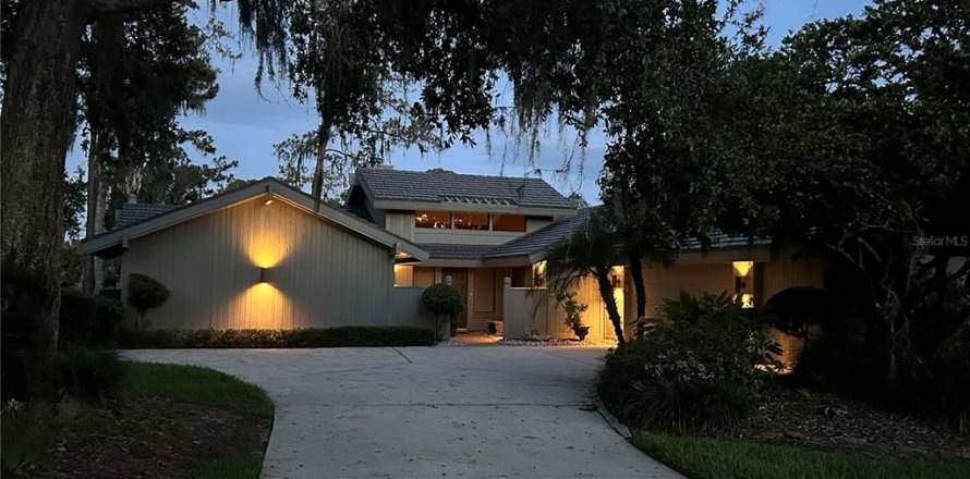Casa en Wesley Chapel, Florida 3 dormitorios, 191.66 m2 № 2102134