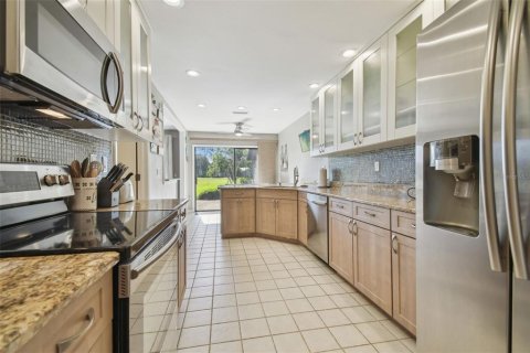 Casa en venta en Wesley Chapel, Florida, 3 dormitorios, 191.66 m2 № 2102134 - foto 20