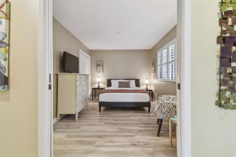Casa en venta en Wesley Chapel, Florida, 3 dormitorios, 191.66 m2 № 2102134 - foto 30