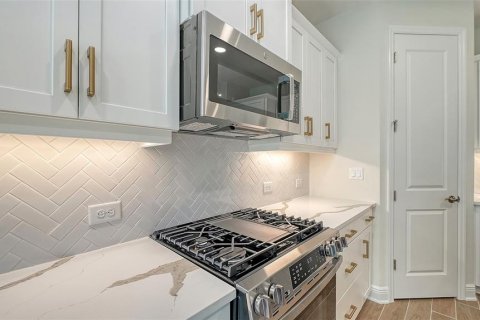 Купить виллу или дом в Нокомис, Флорида 6 комнат, 164.25м2, № 2236438 - фото 11