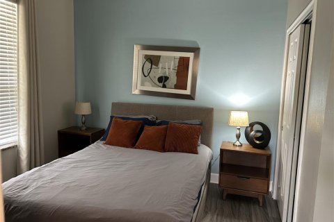 Touwnhouse à louer à Clermont, Floride: 3 chambres, 140.47 m2 № 2100326 - photo 9