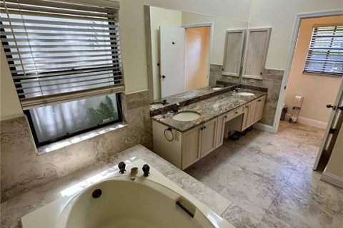 Casa en alquiler en Sarasota, Florida, 3 dormitorios, 225.1 m2 № 2118190 - foto 12