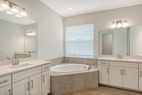 Villa ou maison à vendre à Lakewood Ranch, Floride: 3 chambres, 208.66 m2 № 2354209 - photo 23