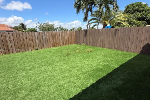 Villa ou maison à vendre à Homestead, Floride: 3 chambres, 334.45 m2 № 2407881 - photo 23