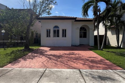 Villa ou maison à Homestead, Floride 3 chambres, 334.45 m2 № 2407881