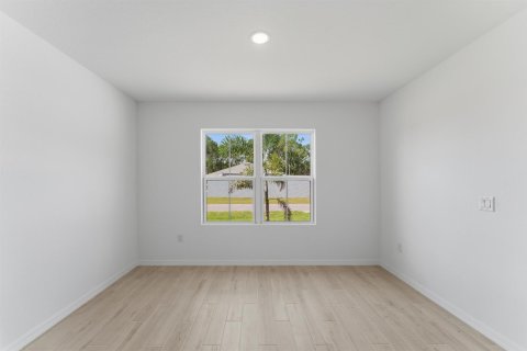 Villa ou maison à vendre à Port St. Lucie, Floride: 4 chambres, 218.32 m2 № 2181191 - photo 5