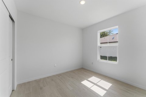 Villa ou maison à vendre à Port St. Lucie, Floride: 4 chambres, 218.32 m2 № 2181191 - photo 7