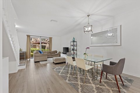 Adosado en venta en Weston, Florida, 3 dormitorios, 136.47 m2 № 2245690 - foto 2