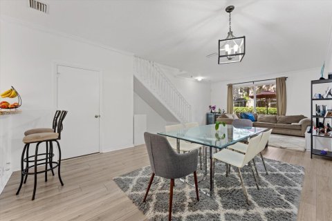 Adosado en venta en Weston, Florida, 3 dormitorios, 136.47 m2 № 2245690 - foto 4