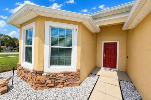 Villa ou maison à louer à Kissimmee, Floride: 3 chambres, 164.44 m2 № 2401170 - photo 5