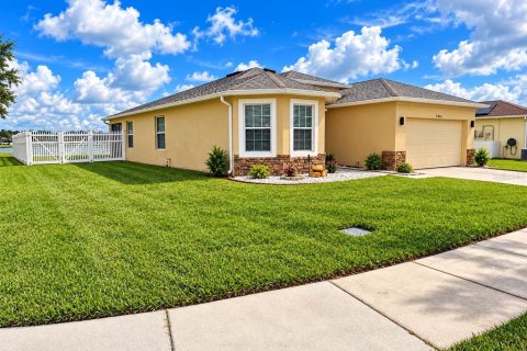 Villa ou maison à louer à Kissimmee, Floride: 3 chambres, 164.44 m2 № 2401170 - photo 4