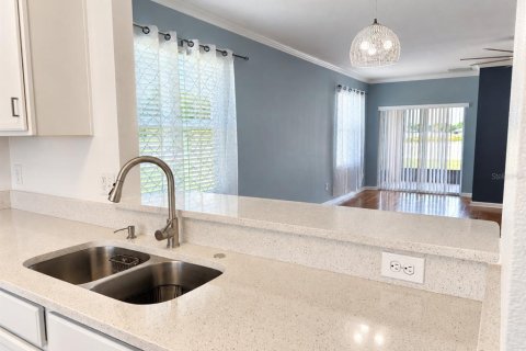 Villa ou maison à louer à Kissimmee, Floride: 3 chambres, 164.44 m2 № 2401170 - photo 15