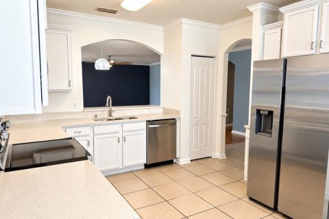 Villa ou maison à louer à Kissimmee, Floride: 3 chambres, 164.44 m2 № 2401170 - photo 13