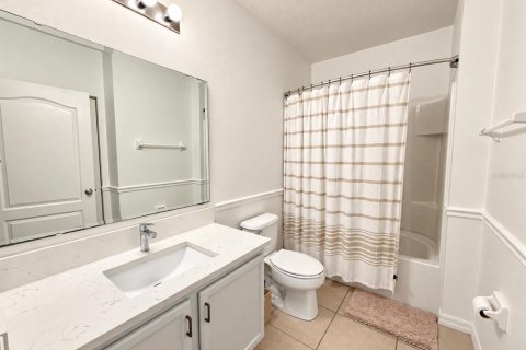 Villa ou maison à louer à Kissimmee, Floride: 3 chambres, 164.44 m2 № 2401170 - photo 19