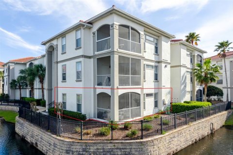 Condominio en Orlando, Florida, 2 dormitorios  № 2165917