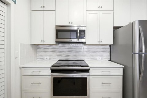 Condominio en venta en Orlando, Florida, 2 dormitorios, 98.85 m2 № 2165917 - foto 6
