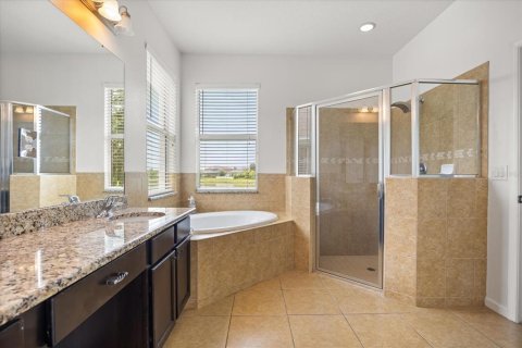 House in Kissimmee, Florida 4 bedrooms, 246.47 sq.m. № 1850119 - photo 19